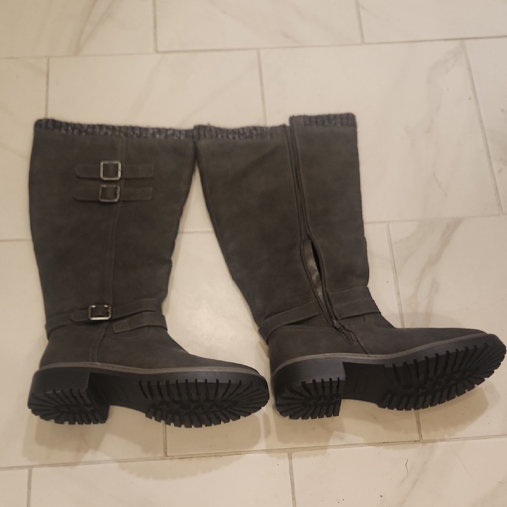 JustFab Charcoal Winter Boots